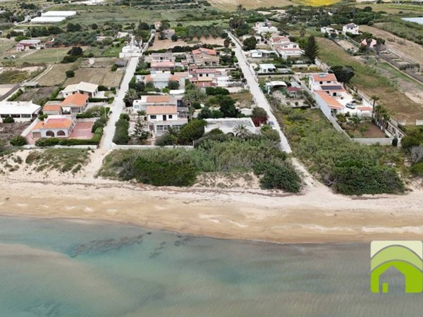 casa indipendente in vendita a Pachino