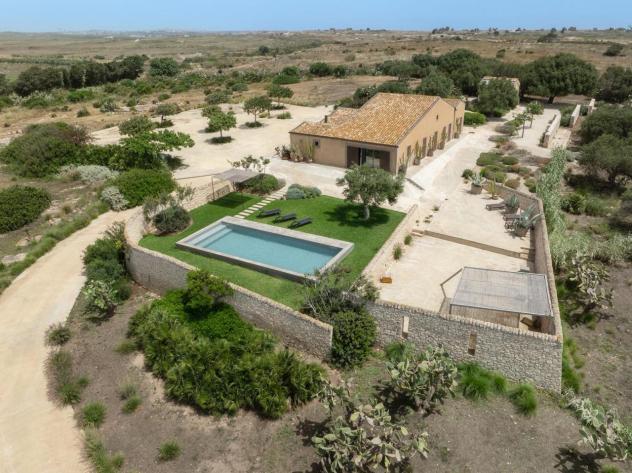casa indipendente in vendita a Pachino