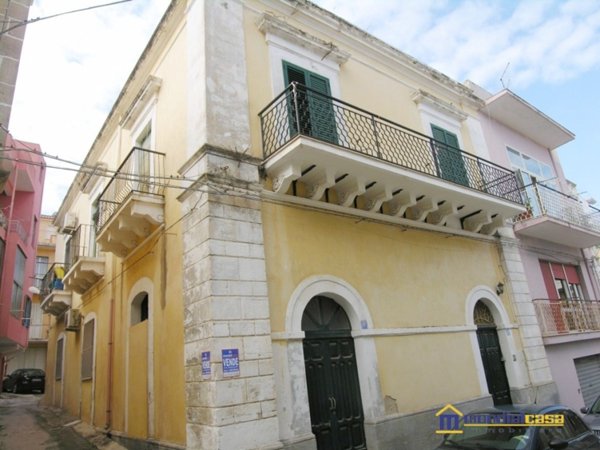 casa indipendente in vendita a Pachino