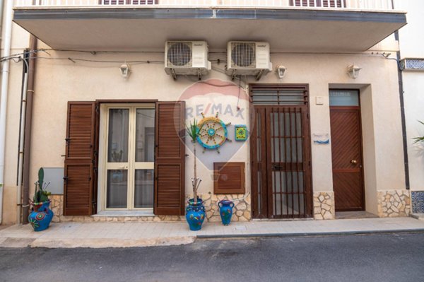 casa indipendente in vendita a Pachino in zona Marzamemi