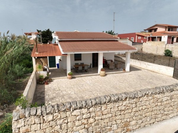 casa indipendente in vendita a Pachino