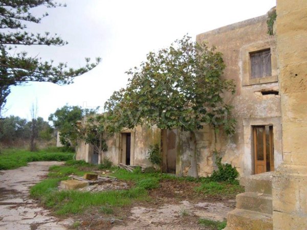 casa indipendente in vendita a Pachino in zona Marzamemi