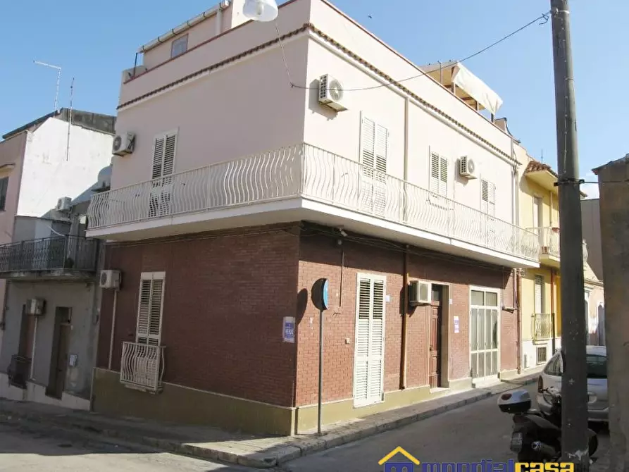 casa semindipendente in vendita a Pachino