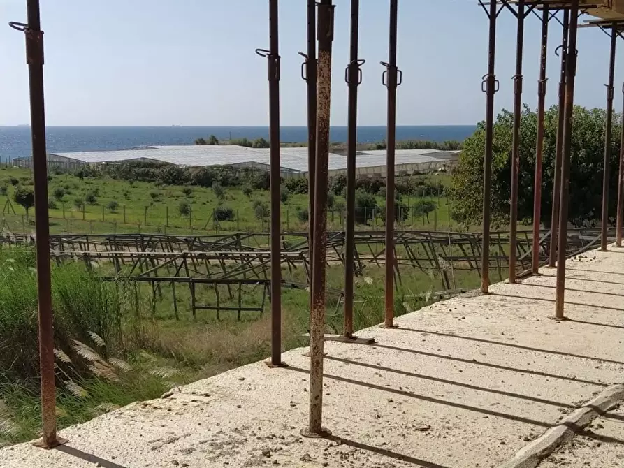 casa indipendente in vendita a Pachino