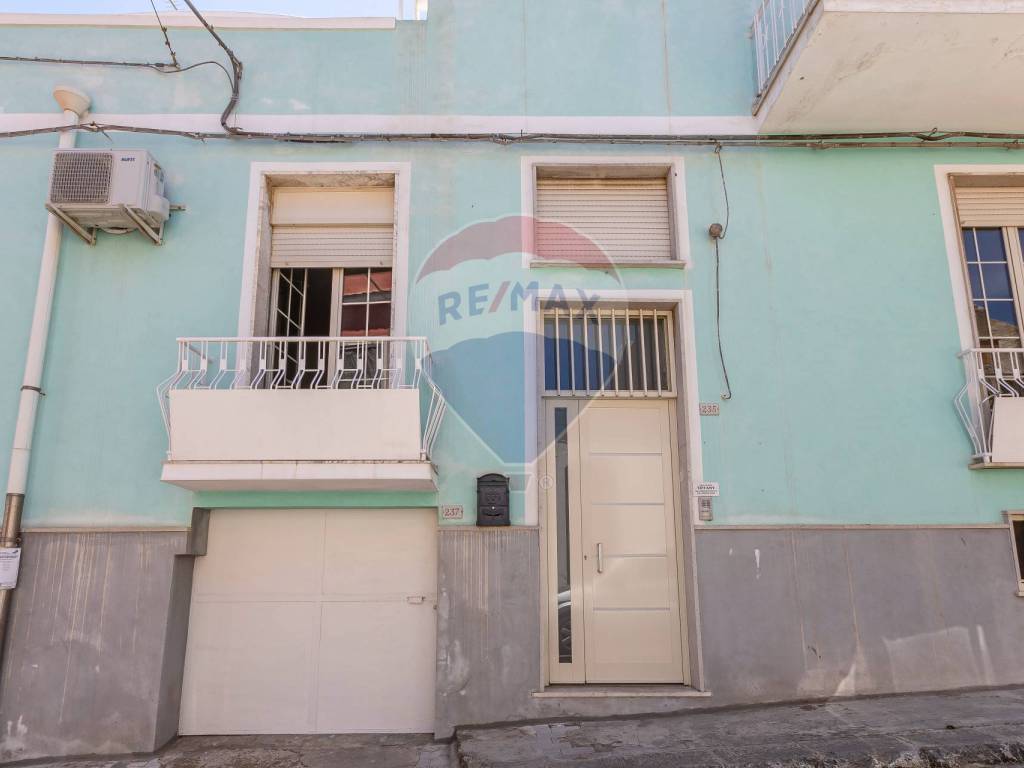 casa indipendente in vendita a Pachino