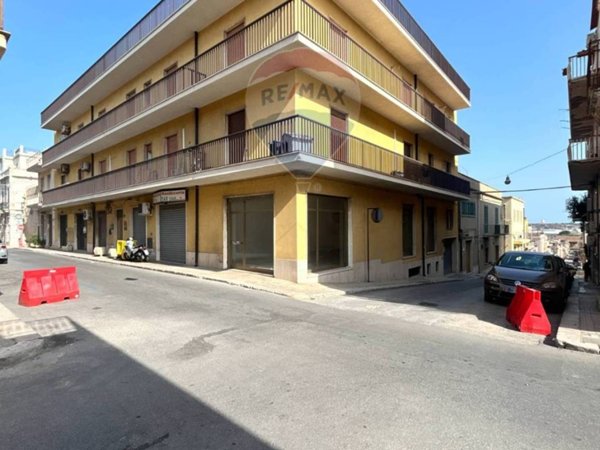 negozio in vendita a Pachino