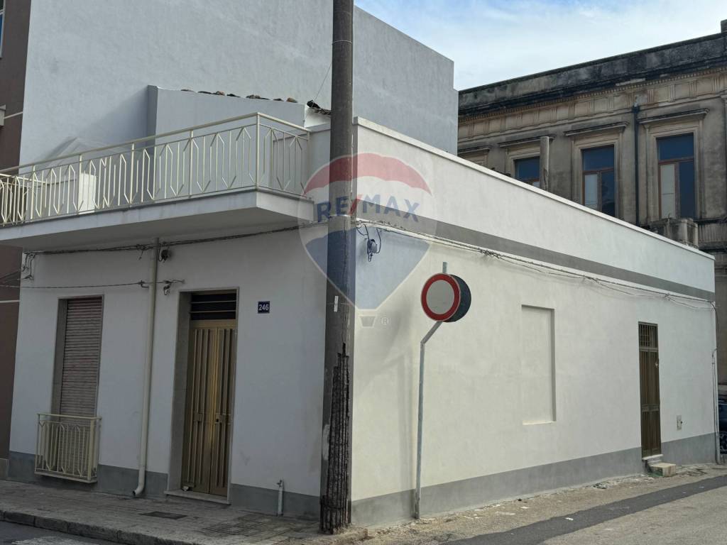 casa indipendente in vendita a Pachino