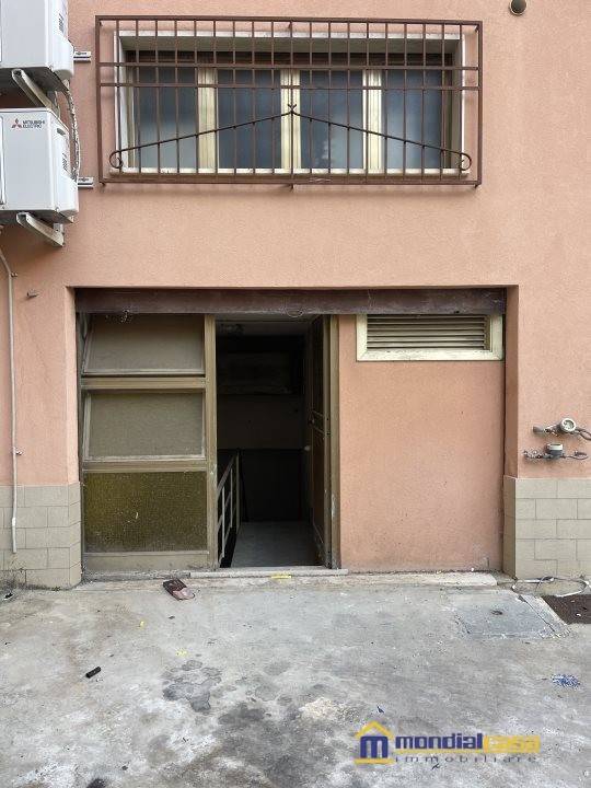 locale di sgombero in vendita a Pachino