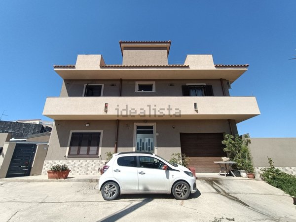 casa indipendente in vendita a Pachino