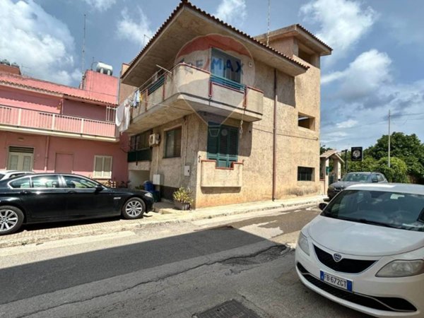 casa indipendente in vendita a Pachino