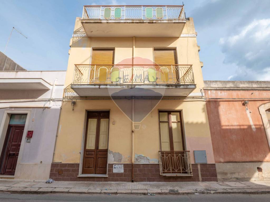 casa indipendente in vendita a Pachino