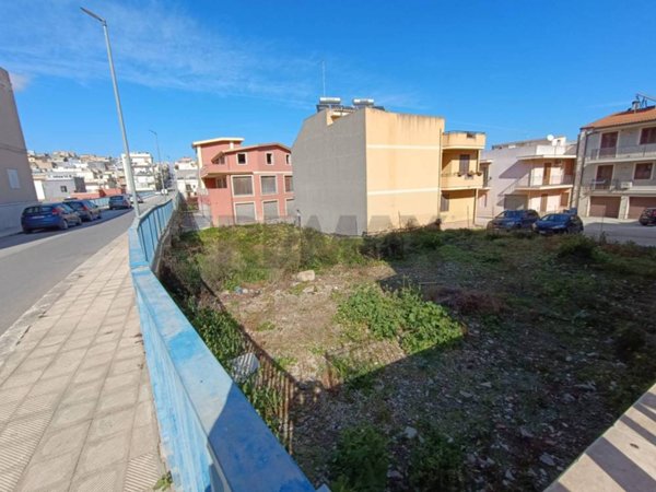 terreno edificabile in vendita a Pachino