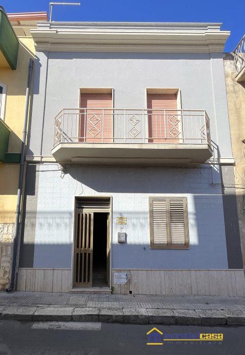 casa indipendente in vendita a Pachino