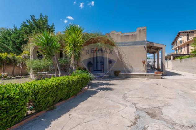 casa indipendente in vendita a Pachino