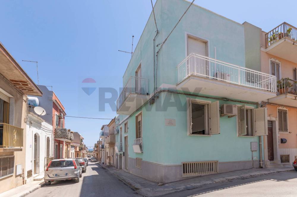 casa indipendente in vendita a Pachino