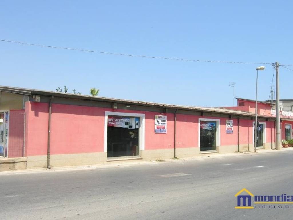 negozio in vendita a Pachino