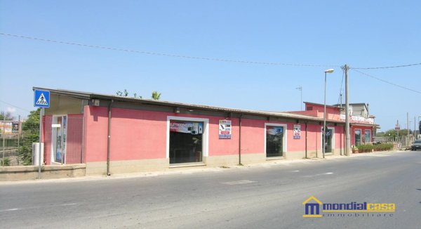 locale commerciale in vendita a Pachino