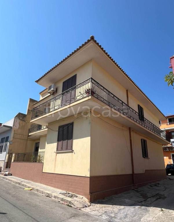 casa indipendente in vendita a Pachino