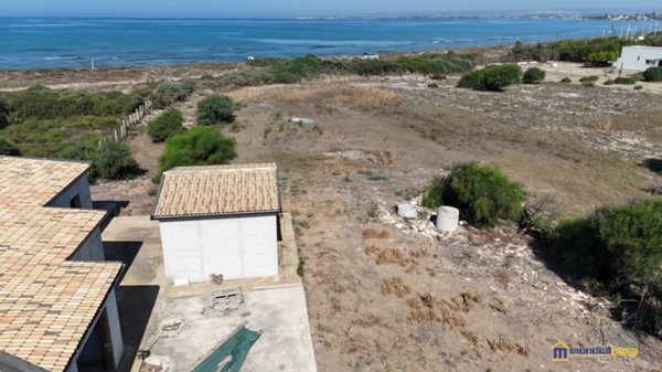 casa indipendente in vendita a Pachino