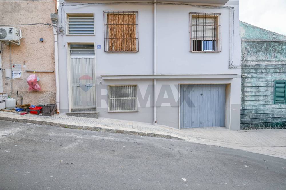 casa indipendente in vendita a Pachino