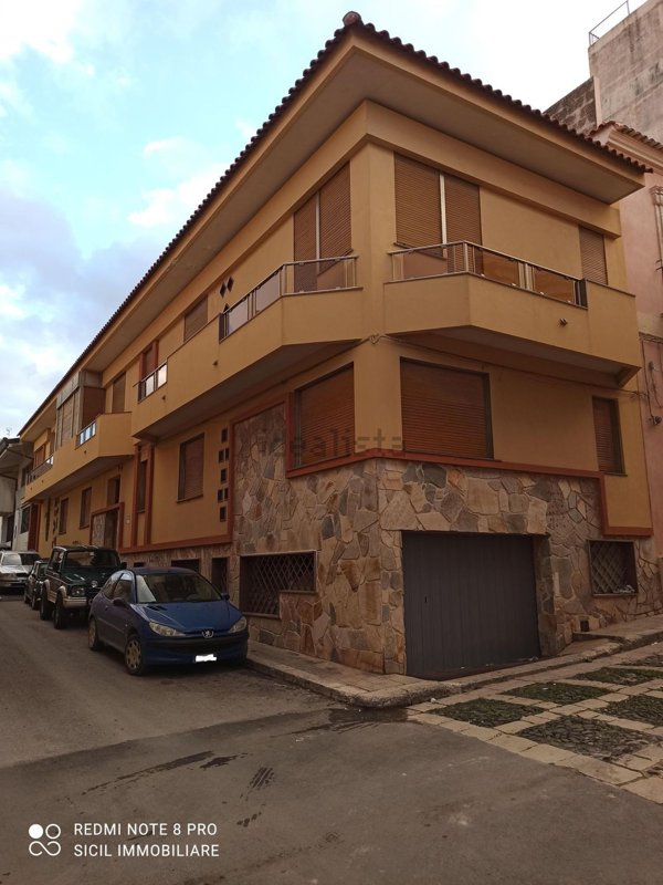 casa indipendente in vendita a Pachino