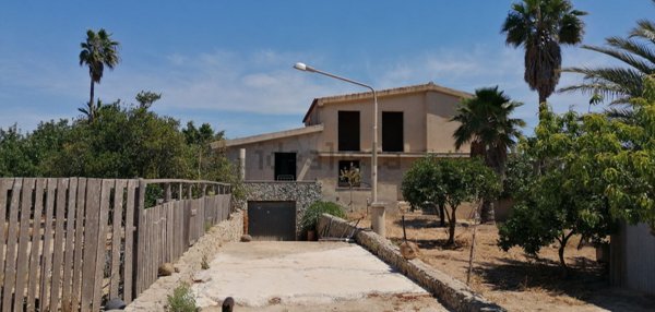 casa indipendente in vendita a Pachino