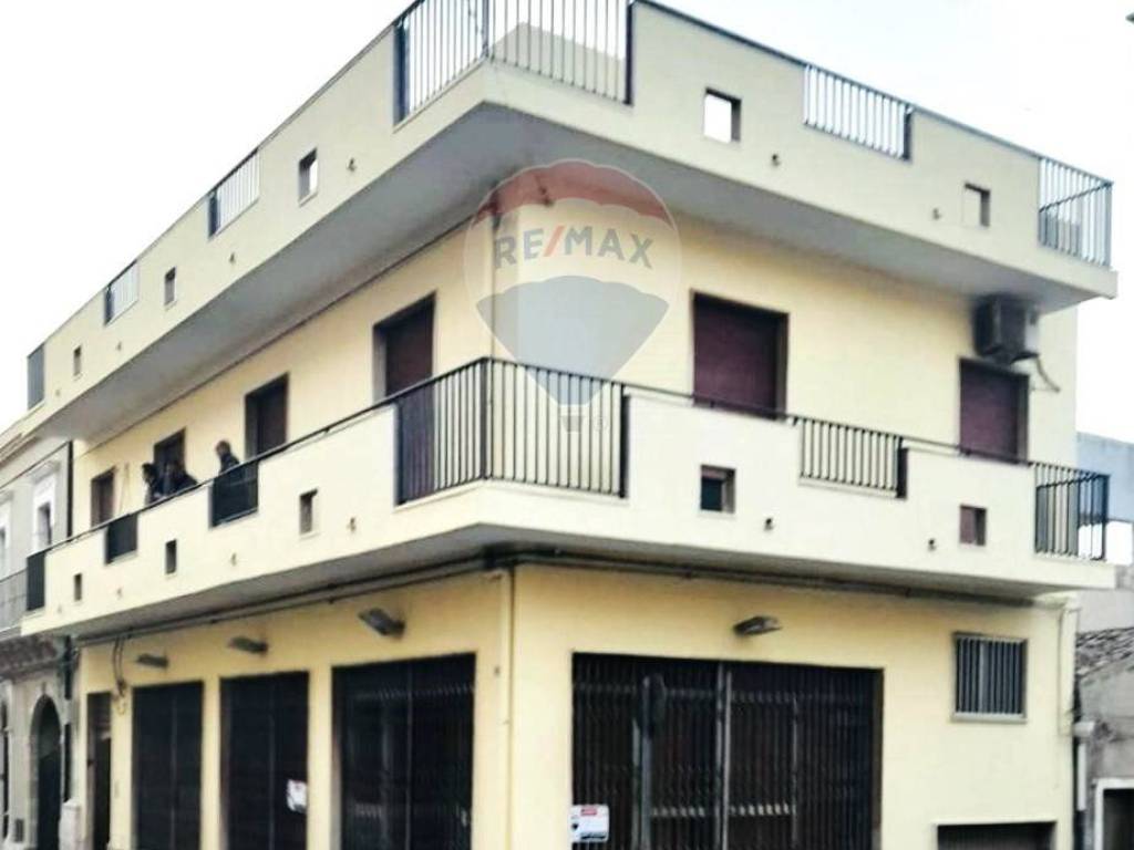 negozio in vendita a Pachino