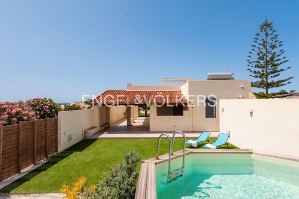 casa indipendente in vendita a Pachino