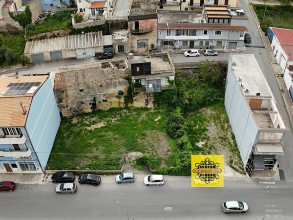 casa indipendente in vendita a Pachino