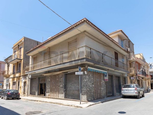 casa indipendente in vendita a Pachino