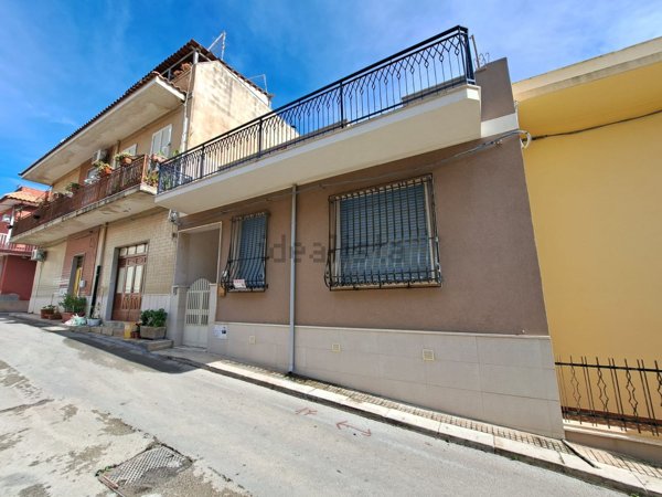 casa indipendente in vendita a Pachino