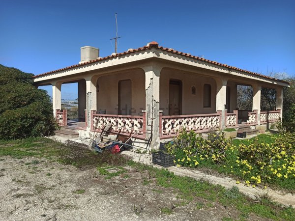 casa indipendente in vendita a Pachino