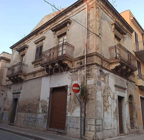 casa indipendente in vendita a Pachino