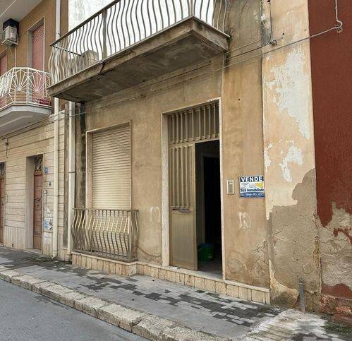 casa indipendente in vendita a Pachino