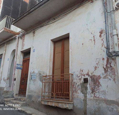 casa indipendente in vendita a Pachino