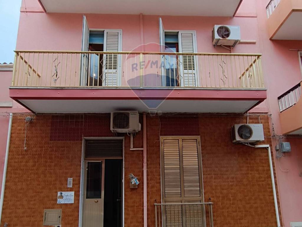 casa indipendente in vendita a Pachino