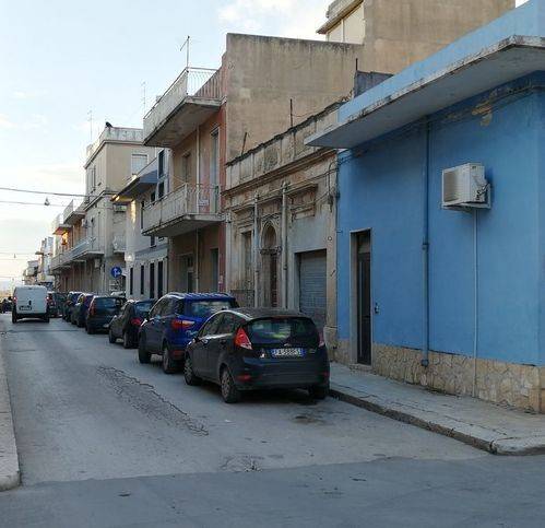 negozio in vendita a Pachino