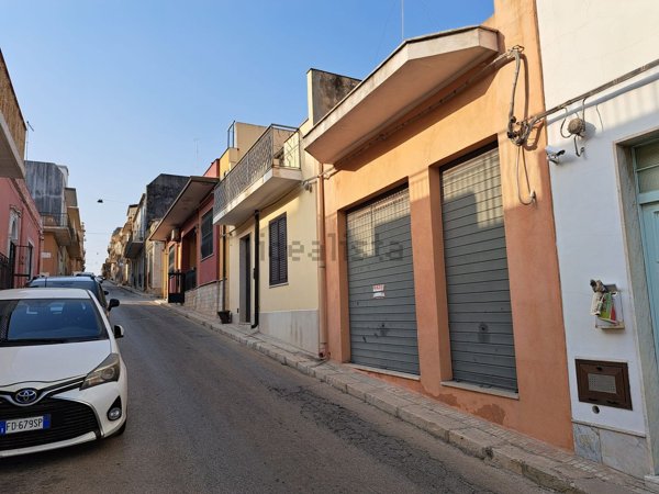 locale di sgombero in vendita a Pachino