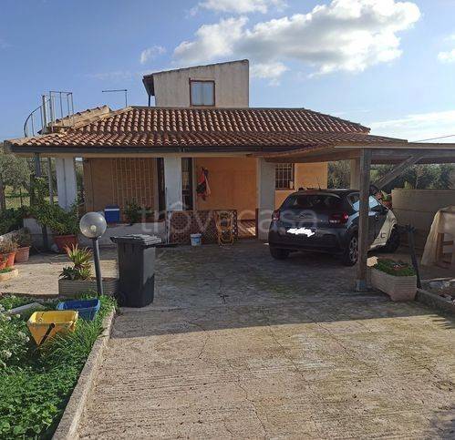 casa indipendente in vendita a Pachino