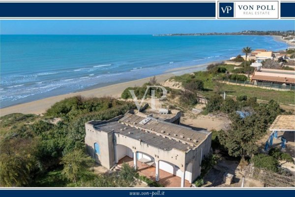 casa indipendente in vendita a Pachino in zona Marzamemi