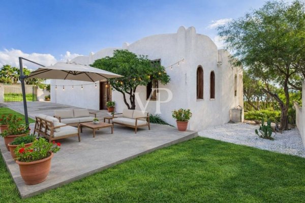 casa indipendente in vendita a Pachino in zona Marzamemi