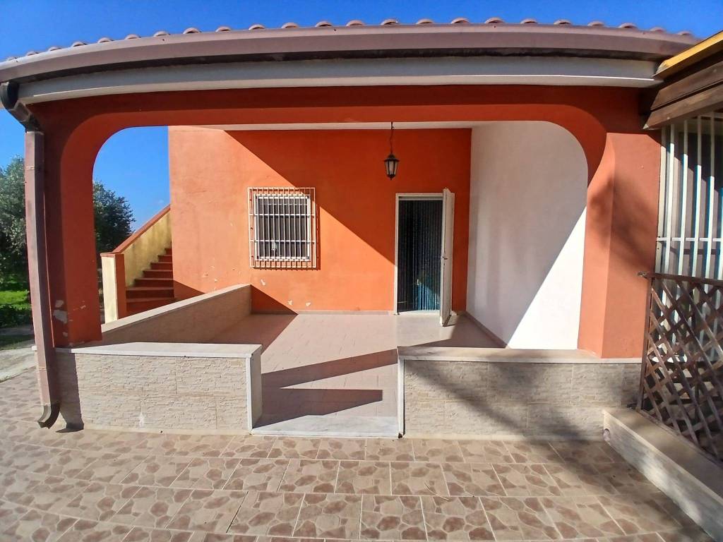 casa indipendente in vendita a Pachino