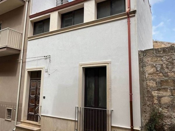 casa indipendente in vendita a Pachino