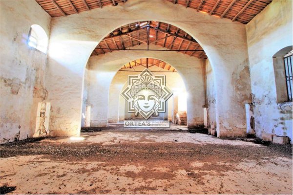 locale di sgombero in vendita a Pachino