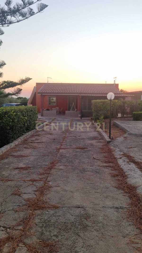 casa indipendente in vendita a Pachino in zona Marzamemi