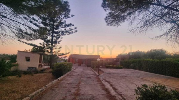 casa indipendente in vendita a Pachino