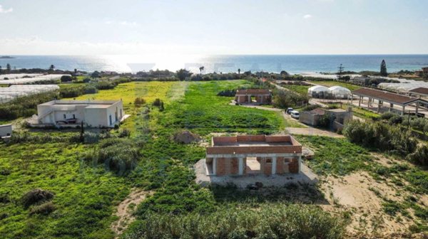 casa indipendente in vendita a Pachino in zona Marzamemi