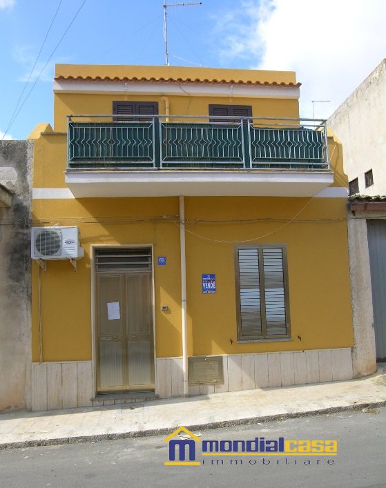 casa indipendente in vendita a Pachino