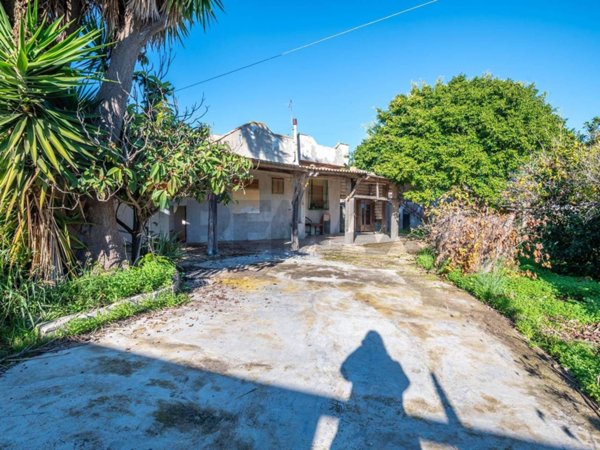 casa indipendente in vendita a Pachino