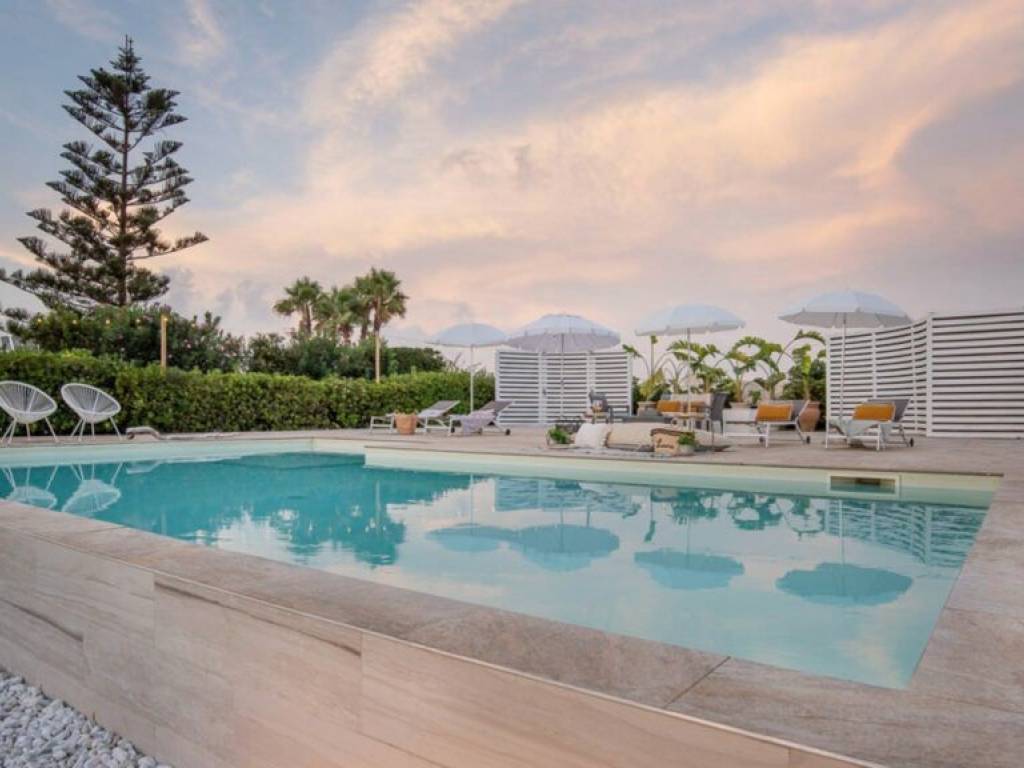 casa indipendente in vendita a Pachino in zona Marzamemi